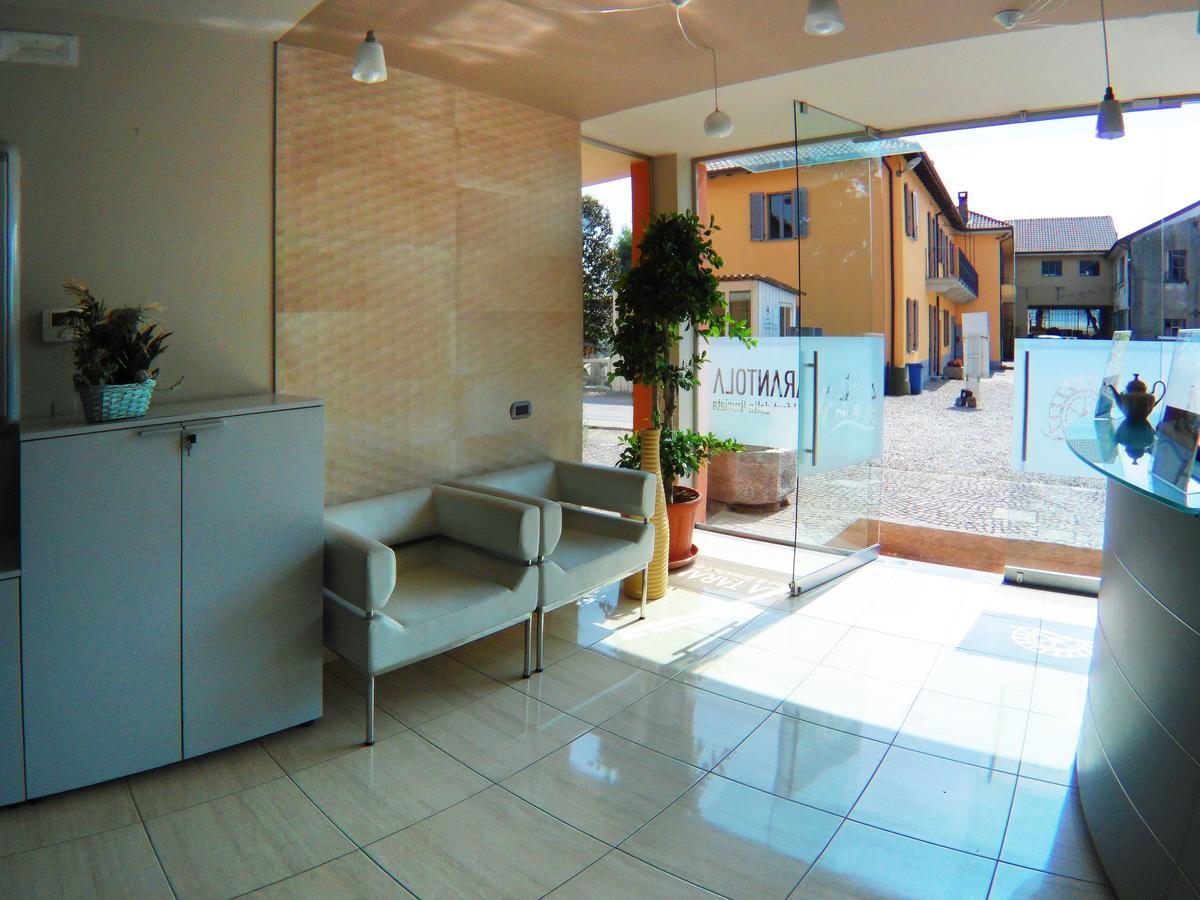 La Tarantola Bed & Breakfast Vermezzo ภายนอก รูปภาพ